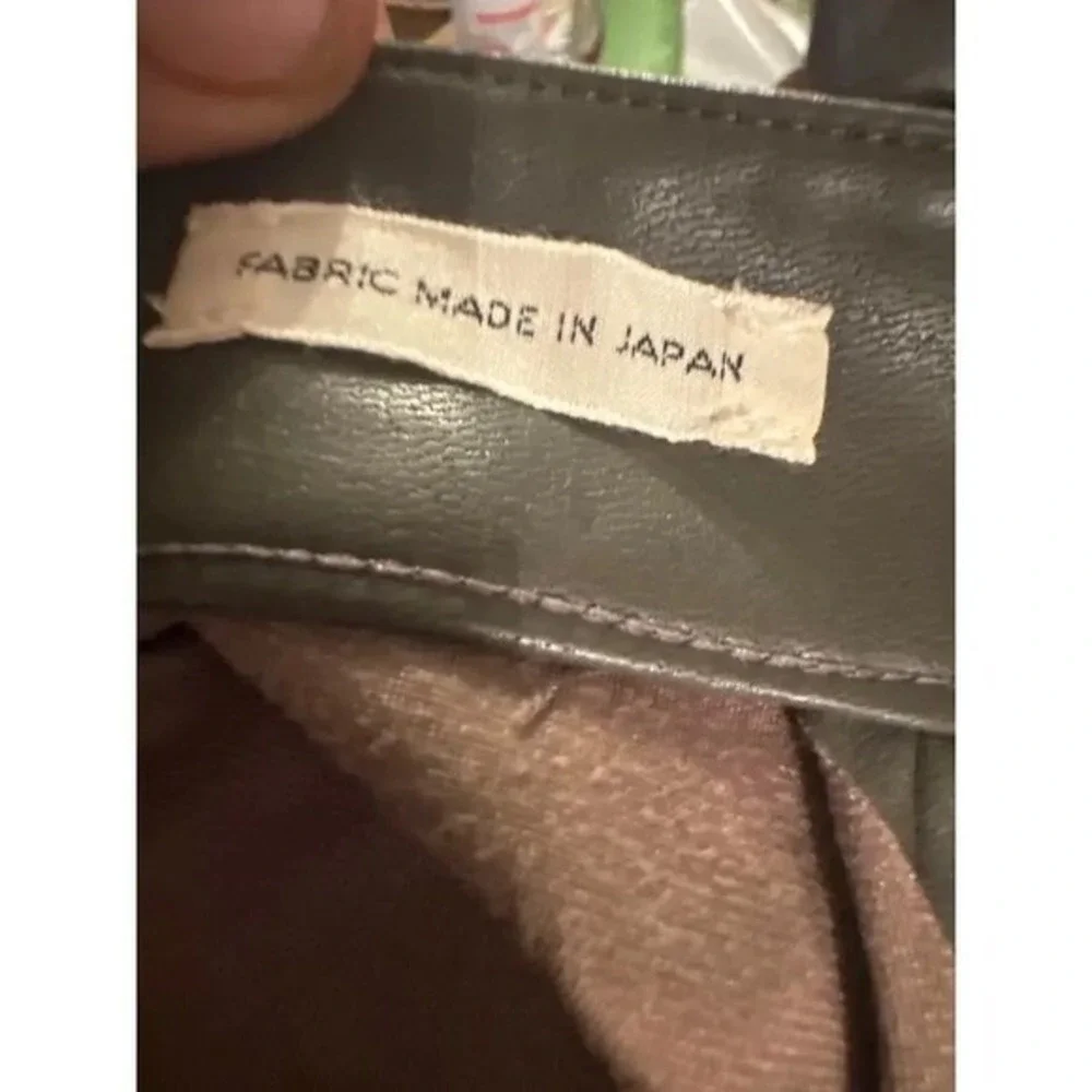 Wilfred free mini